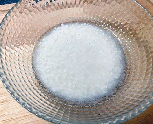 粉末発酵調味料「塩麹フレーク」のおいしい食べ方・使い方のコツ