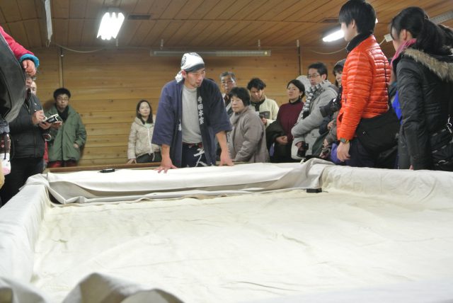 The tour participants were then invited into a room when rice malt is made.