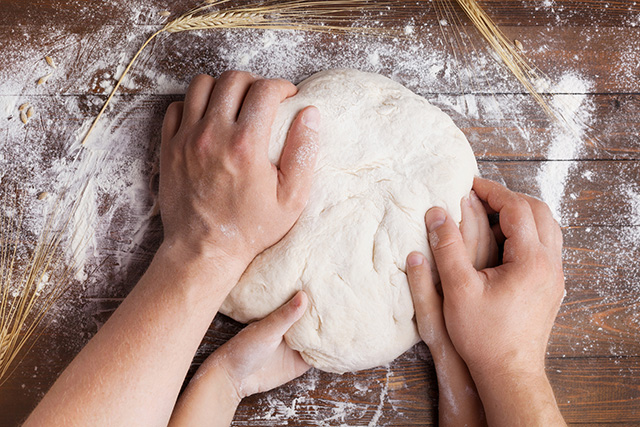 あんぱんはもちろん、パンの発酵に関わる「イースト菌」とは？