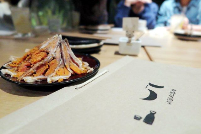 おすすめは、滋賀県の郷土料理「ふな寿司」です。