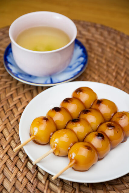 sticky-sweet-miso-dango_Me So Sweet: 4 Unconventional and Delicious Ways to Enjoy Miso as a Dessert：haccola　Japanese fermented foods and cuisine